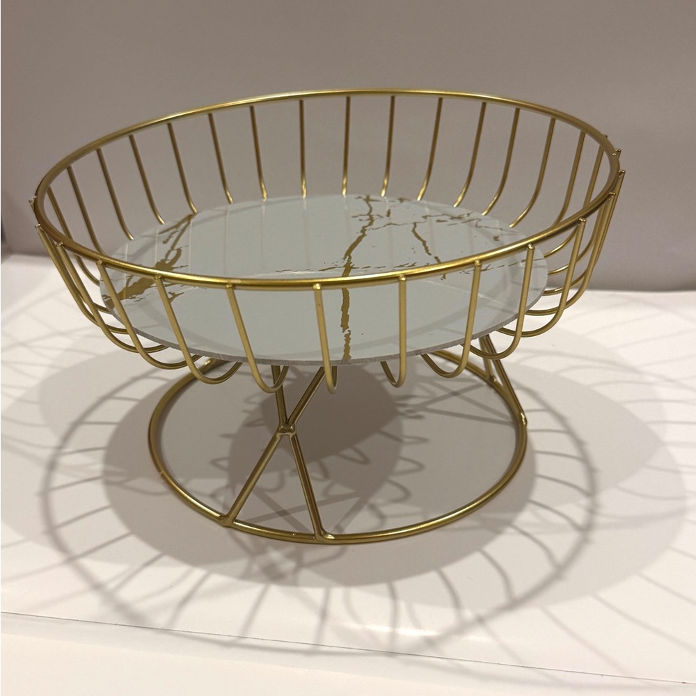Gold Wire Fruit Basket
